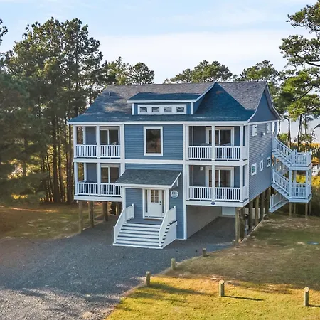 Wildcat Retreat - Waterfront & Phenomenal Views! Vila